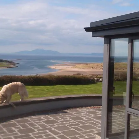 The Lookout 3*
