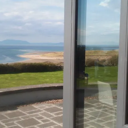 The Lookout Bed & Breakfast 3*
