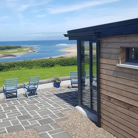 Bed & Breakfast The Lookout 3*